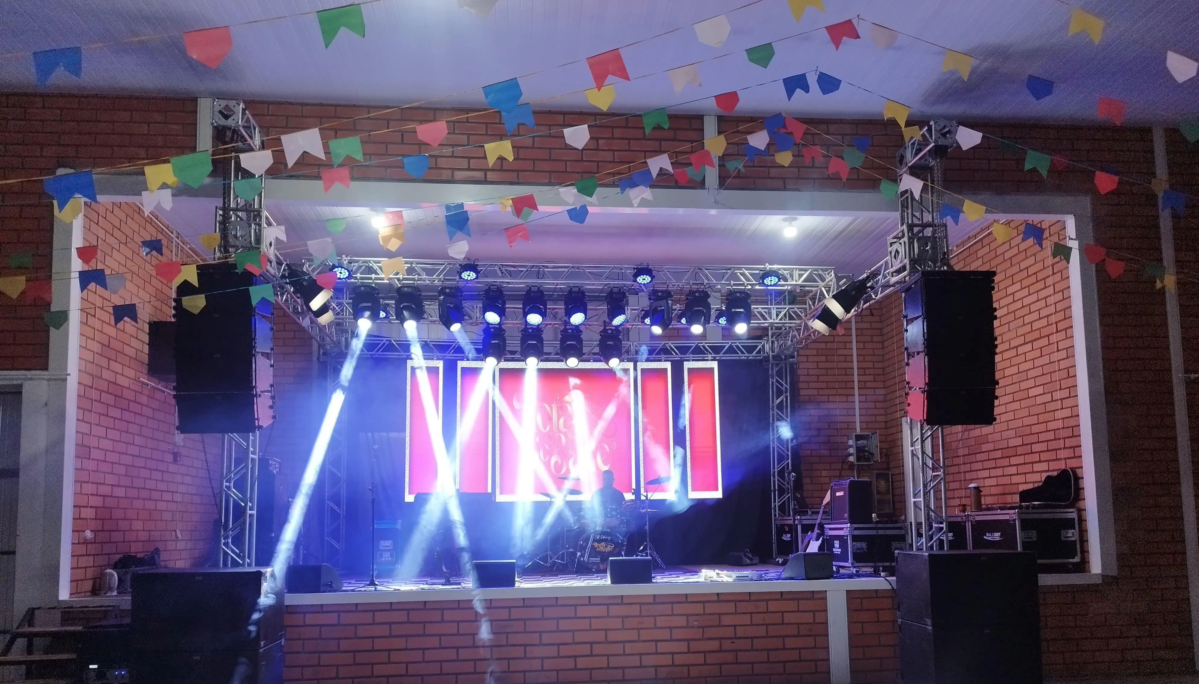 show-3